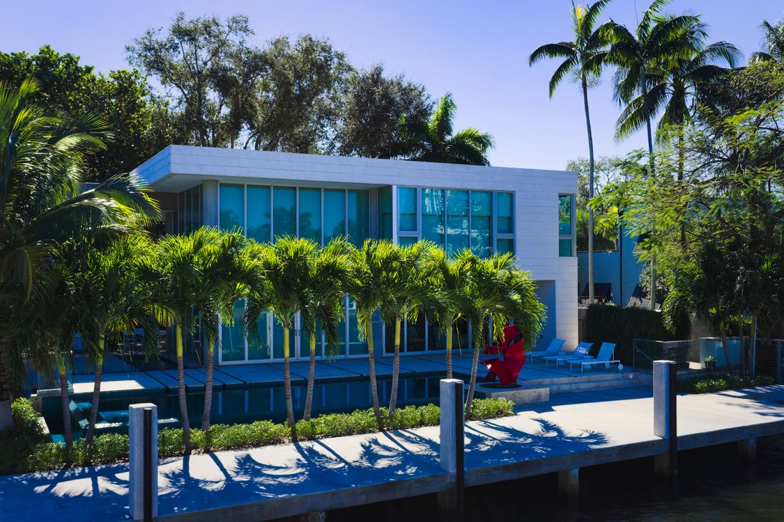 Commercial storefront Fort Lauderdale